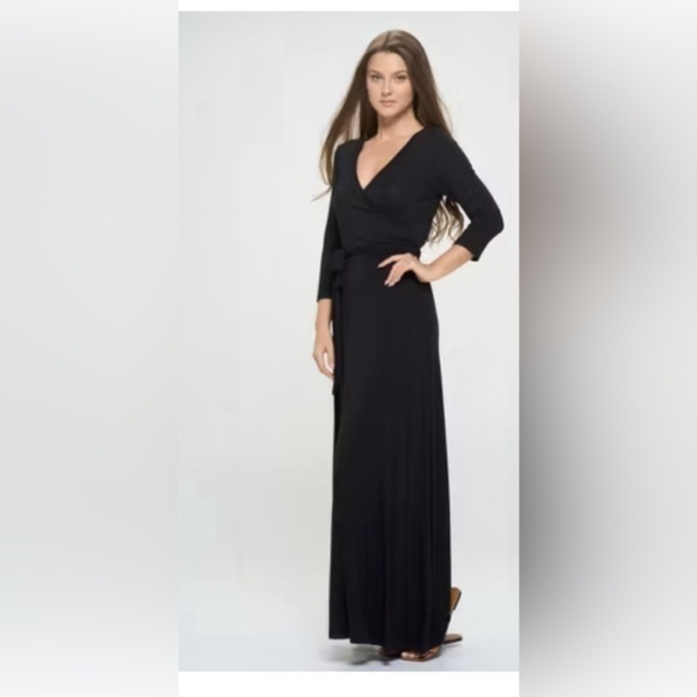 West Kei Women's Grace faux wrap maxi dress size Small  NWT